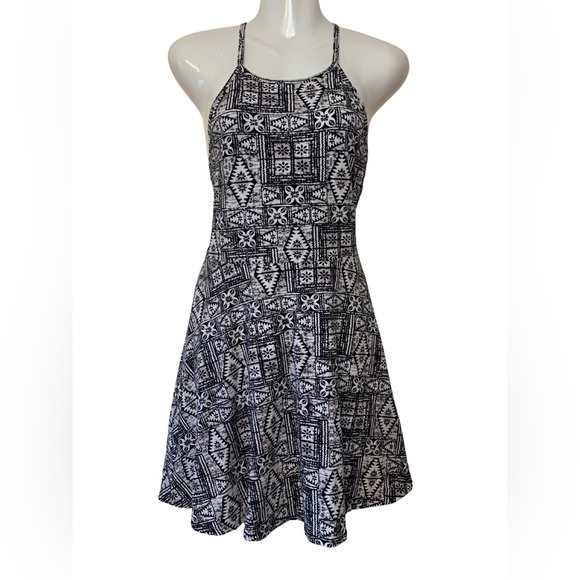 Mossimo Supply Co. Dresses & Skirts - Mossimo Aztec Print Skater Dress Size Small